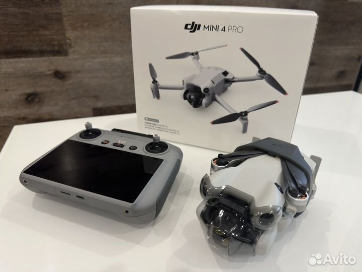 Квадрокоптер dji mini 4 pro combo