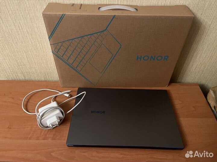 Honor magicbook 14