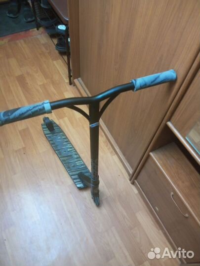 Трюковой самокат