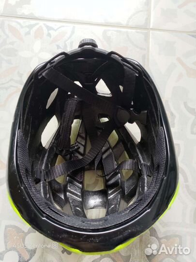 Велошлем giro