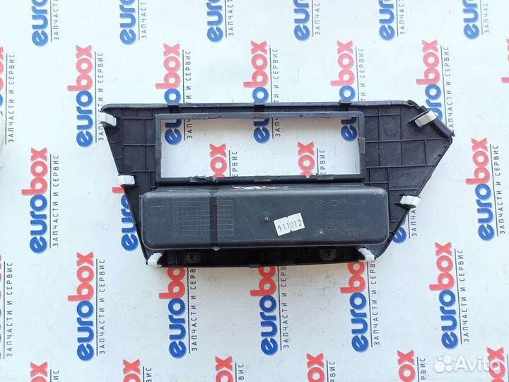 Рамка магнитолы Kia RIO 2011