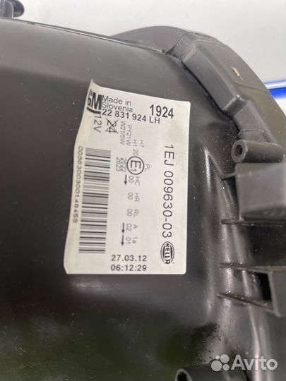 Фара левая Opel Insignia SW универсал A20DTH 2012