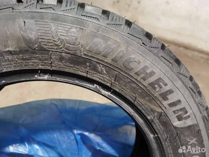 Michelin X-Ice North 4 185/65 R15 92D