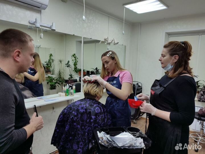 Модель мужские,женские стрижки,окрашивание