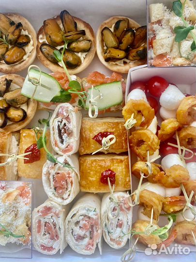 Фуршет кейтеринг праздник еда на дом