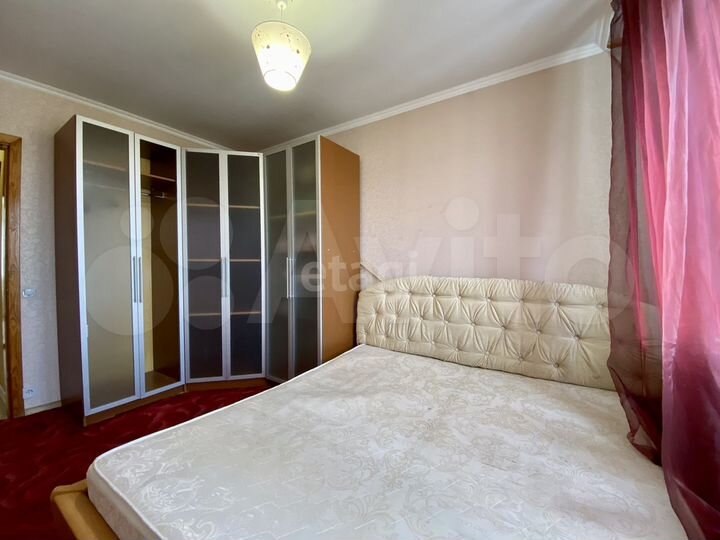 3-к. квартира, 67 м², 3/4 эт.