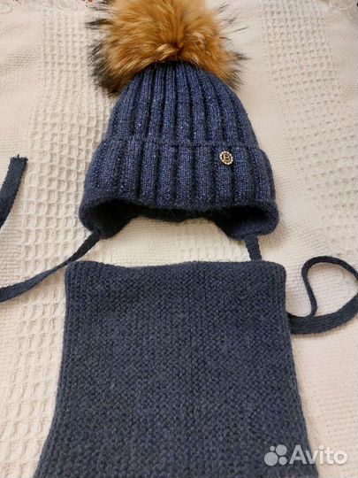 Шапка тёплая на 4года +шарф