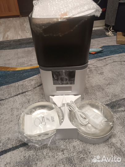 Автоматическая кормушка Picasso