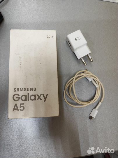 Samsung Galaxy A5 (2017) SM-A520F/DS, 3/32 ГБ