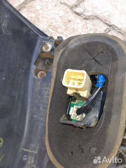 Фонарь задний Тойота Ленд Крузер 200