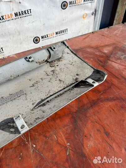 Накладка двери перед лев Land Cruiser Prado 3