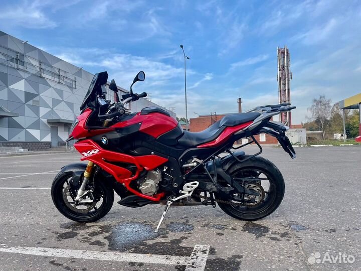 BMW S1000XR