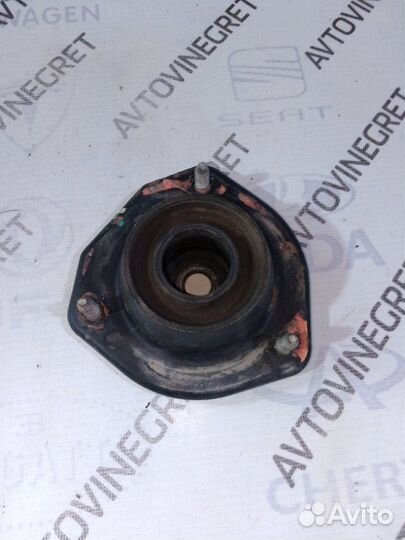 Опора заднего амортизатора Chevrolet Lacetti