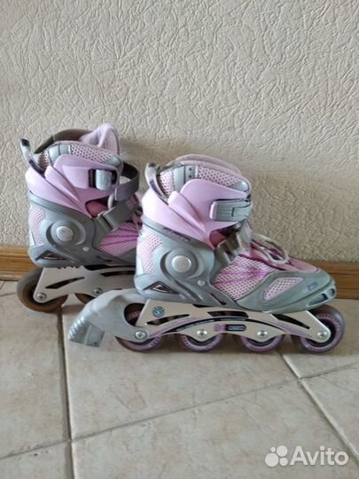 Роликовые коньки