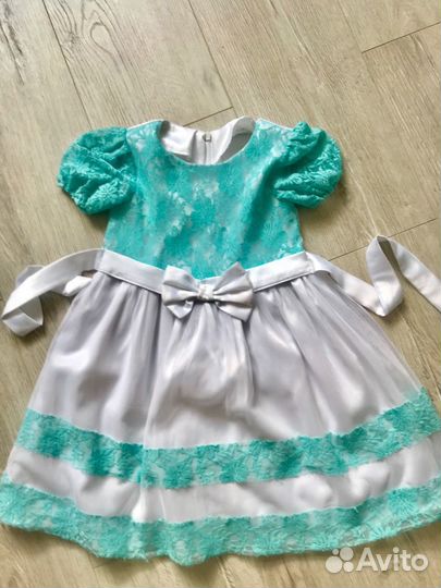 Платье нарядное для девочки 3-5 лет