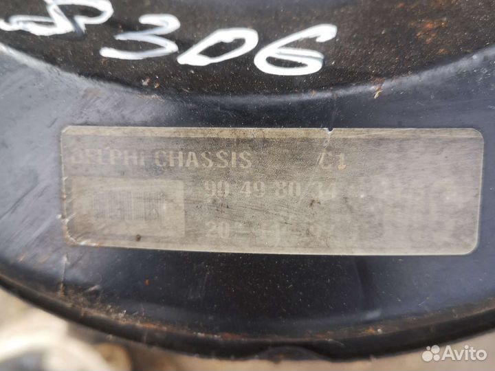 Вакуум тормозной Nissan Almera N16