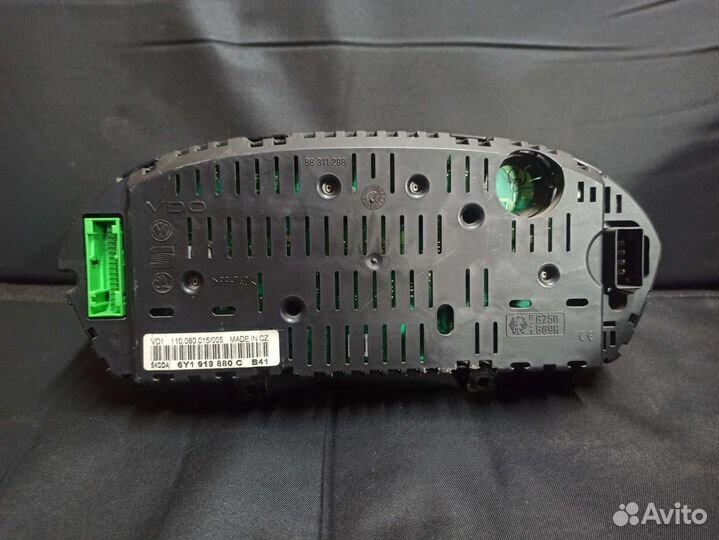 Щиток приборов Skoda Fabia 1 1999-2007