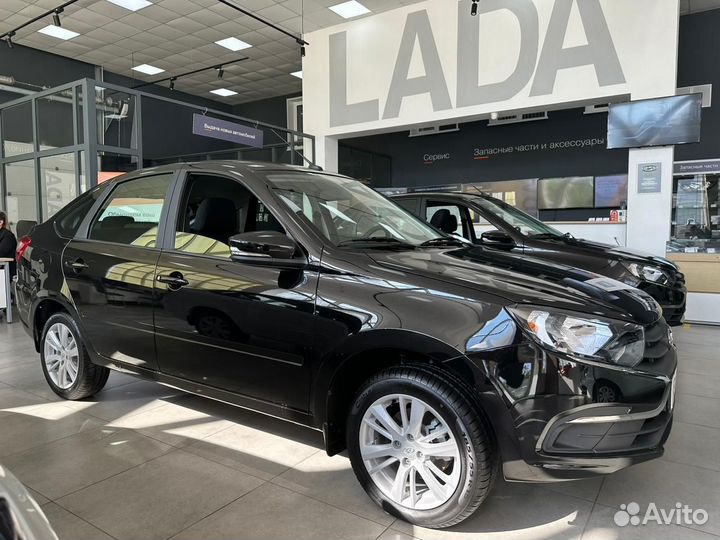 LADA Granta 1.6 МТ, 2022