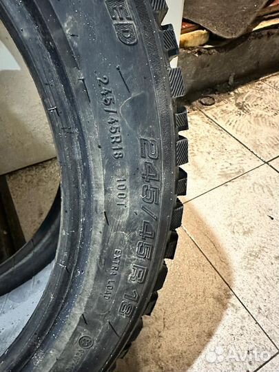 Michelin X-Ice 3 245/45 R18