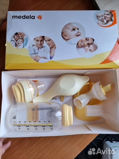 Ручной молокоотсос Medela Медела