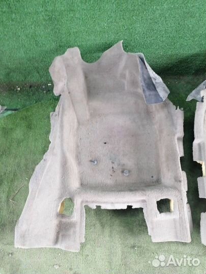 Ковер пола Volvo Xc90 B5254T2