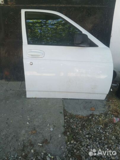 Приора на разбор