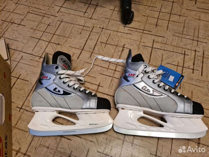 Коньки botas falcon carbon steel 41 р