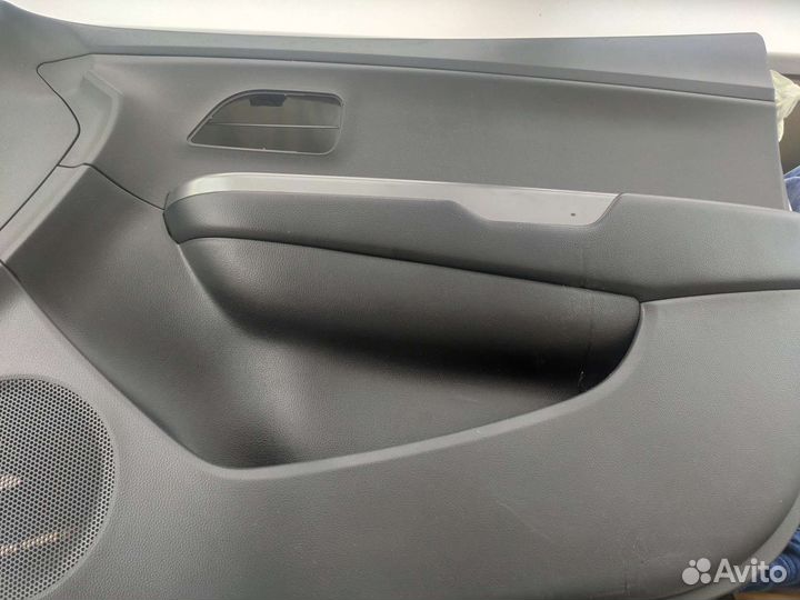 Дверная карта правая kia rio 3 рестайл