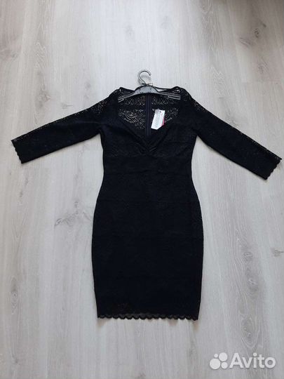 Платье новое Guess