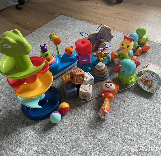 Развивающие игрушки пакетом