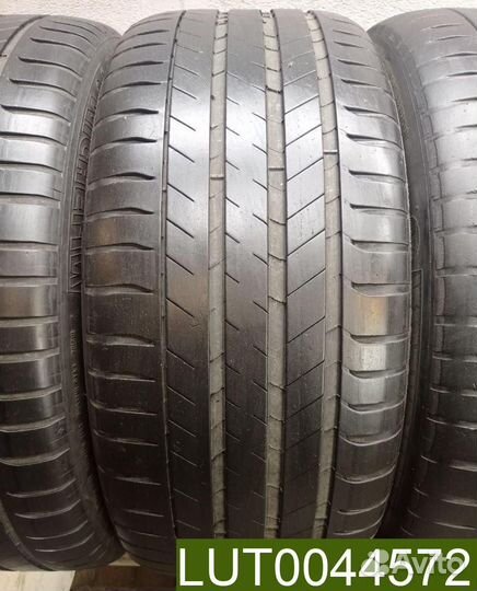 Michelin Latitude Sport 3 295/40 R20 и 265/45 R20 106Y