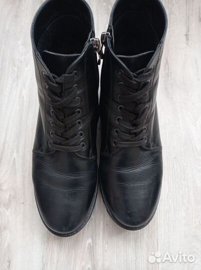 Ботинки женские