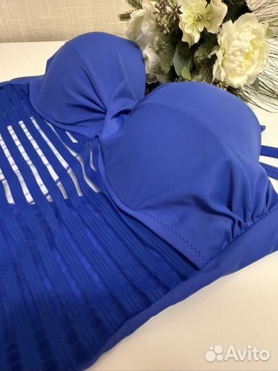 Купальник женский слитный 52- 54-56