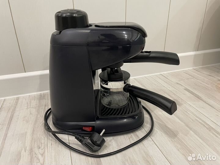 Кофеварка рожковая delonghi MB EC5