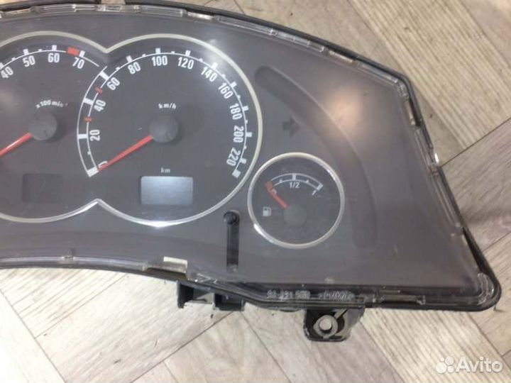 Щиток панель приборов Opel Meriva A 1.6 Z16XE МКПП
