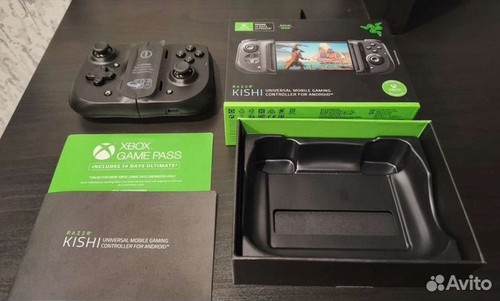 Игровая приставка Razer kishi android