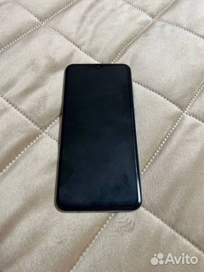Samsung Galaxy A50, 4/64 ГБ