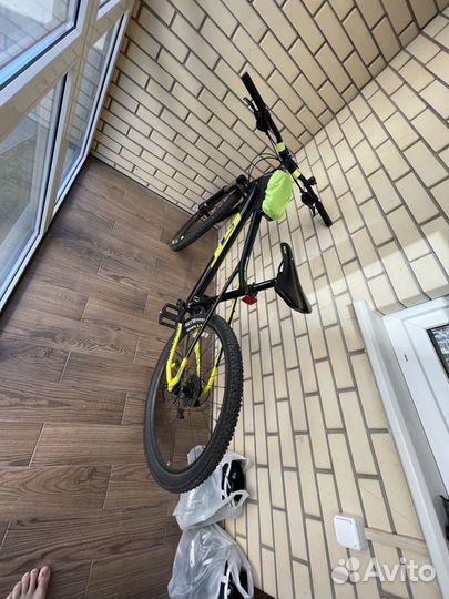 Велосипед GT Avalanche 27 Sport Black