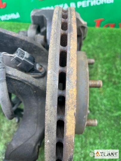 Ступица передняя правая mazda axela