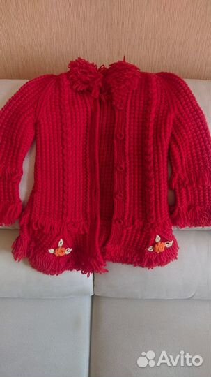 Кофта вязаная красная