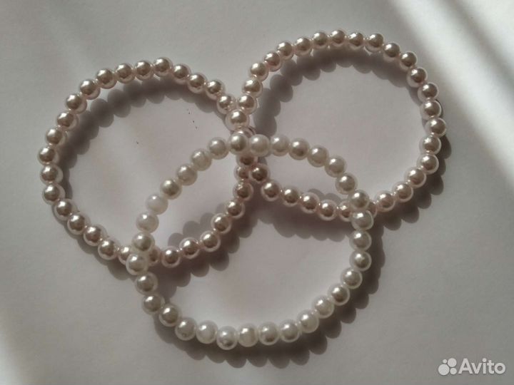 Кольца и браслеты из бисера