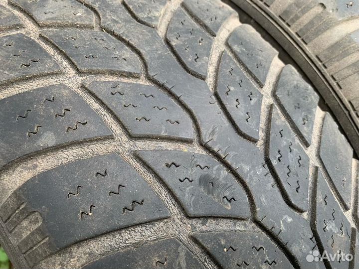 GT Radial Savero WT 215/70 R16 100T