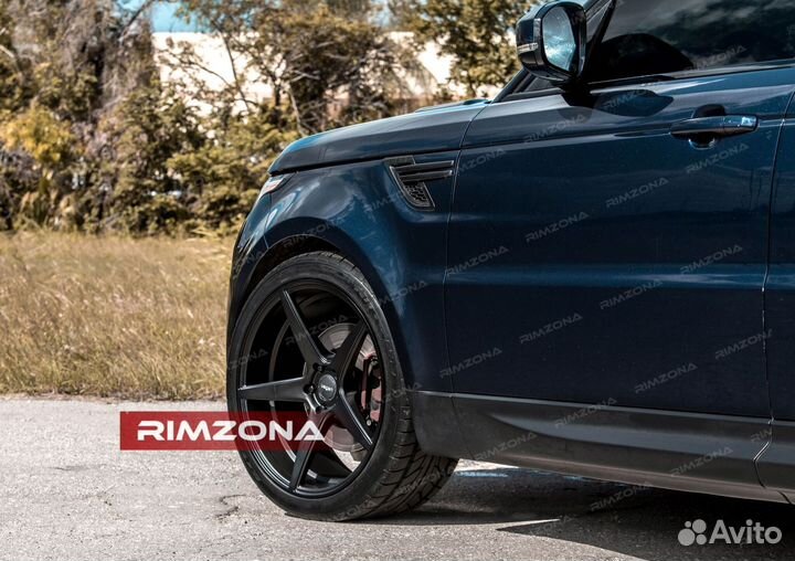 Кованые диски R23 на Range Rover Velar