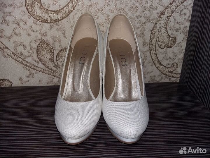 Туфли женские