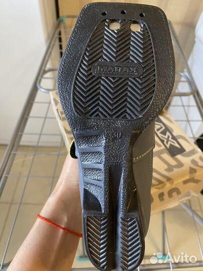 Продам ботинки лыжные детские