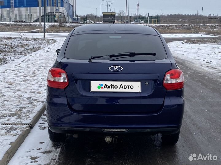 LADA Granta 1.6 МТ, 2015, 180 000 км