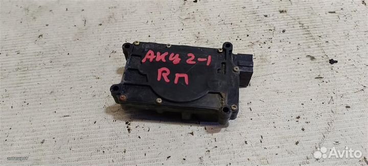 Электропривод замка двери передней правой Hyundai