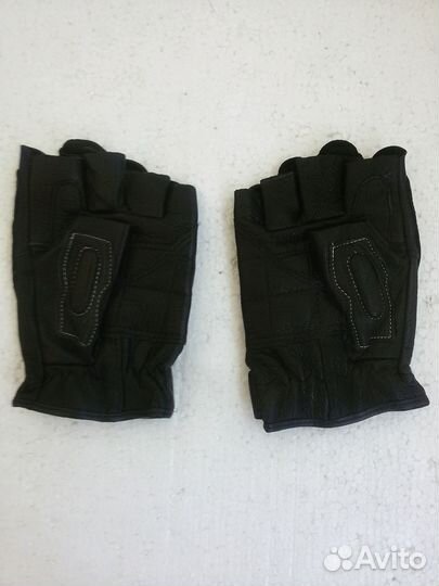 Мужские кожаные перчатки для вождения с заклёпками