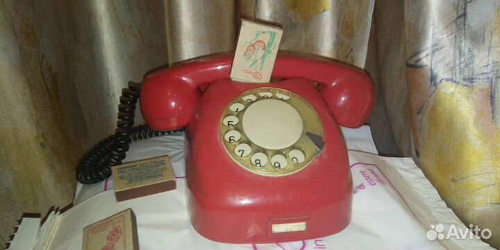 Старый красивый телефон из Ссср, но Лучший в Мире
