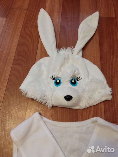 Новогодний костюм зайчика